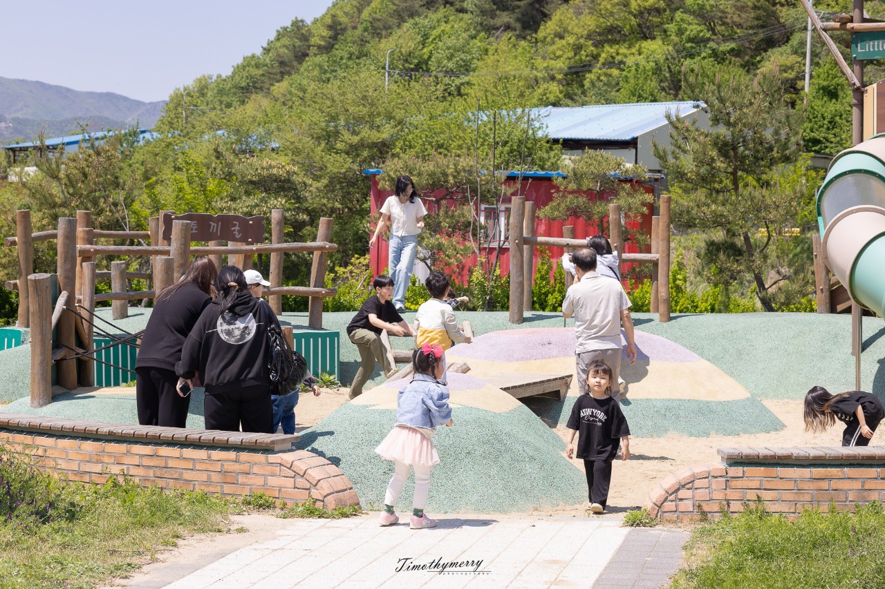 우리모든민족교회_사진_20250427_3.jpg
